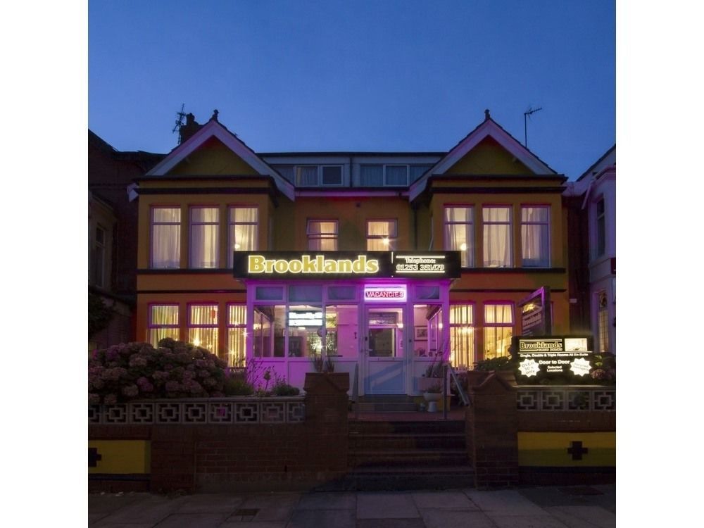 Brooklands Over 50'S Only Blackpool Ngoại thất bức ảnh